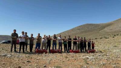 Eskişehir’de süne böceği ile mücadele kapsamında doğaya 500 keklik salındı.