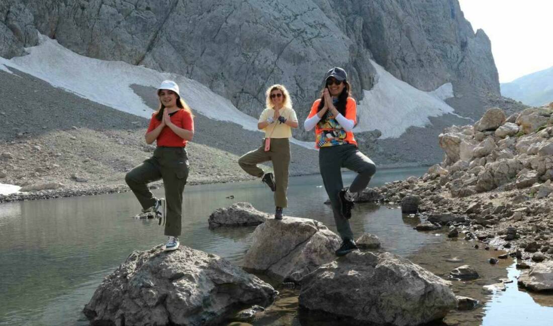 Özellikle yaz aylarında çevre illerden ve yurtdışından gelen gurbetçilerinde hayran