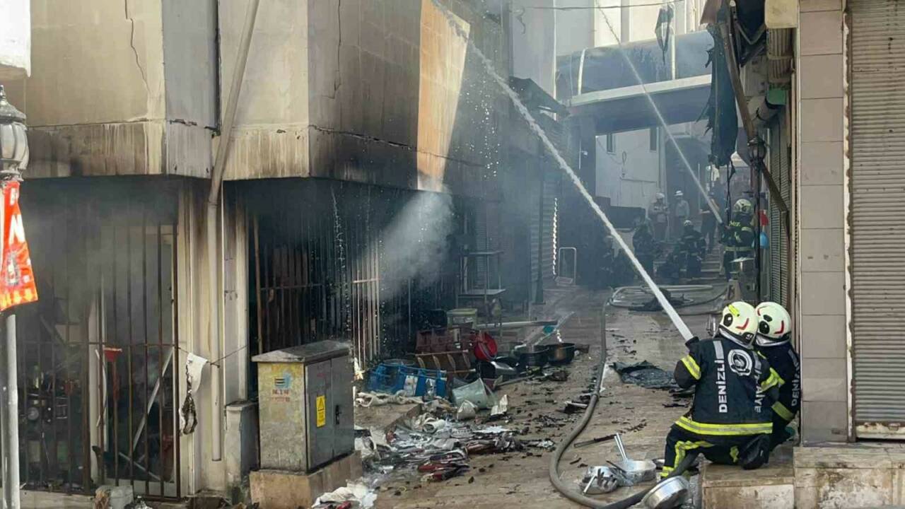 Denizli’de tarihi Kaleiçi Çarşısında büyük korku ve paniğe neden olan