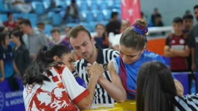 Antalyalı taşımalı köy okulu 7. Sınıf öğrencisi Ayşe Büyükkaçar, Okul