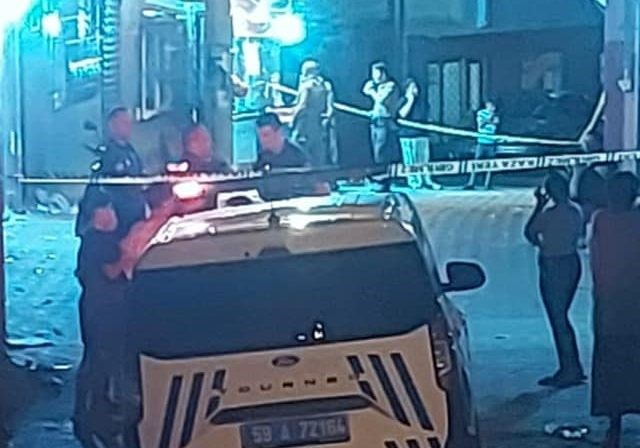 Tekirdağ’da aralarında husumet bulunan kişiler arasında çıkan silahlı saldırıda 9