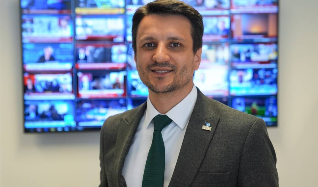 - Bilişim Vadisi Genel Müdürü Erkam Tüzgen:
- "Buradan dünyaya girişimciler