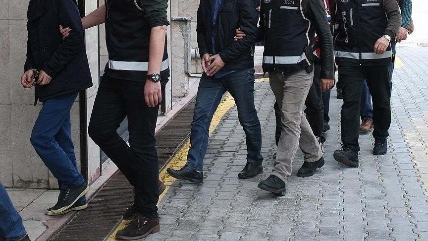 Çeşitli sosyal medya platformları üzerinden açtıkları yayınlar aracılığıyla haksız kazanç