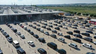 Avrupa'da yaşayan Türklerden, yıllık izinlerini Türkiye'de geçirmeyi planlayanların yurda gelişlerindeki