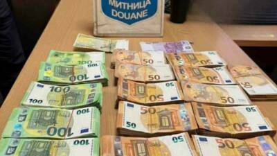 Edirne Kapıkule Sınır Kapısı’nın karşısında bulunan Kapitan Andreevo gümrük görevlileri,