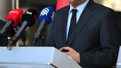 - Ticaret Bakan Yardımcısı Mustafa Tuzcu:
- "Ticaret hacmimizi kazan-kazan prensibi