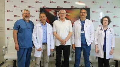 Eskişehir Özel Ümit Hastanesi’nde mesane tümörü tanısı konulan 59 yaşındaki