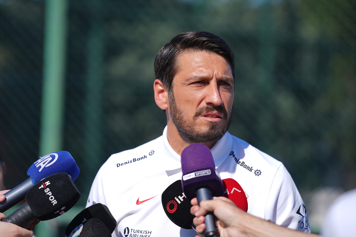- Teknik direktör Egemen Korkmaz:
- "Temel problem, oyuncuların aldığı süreler.