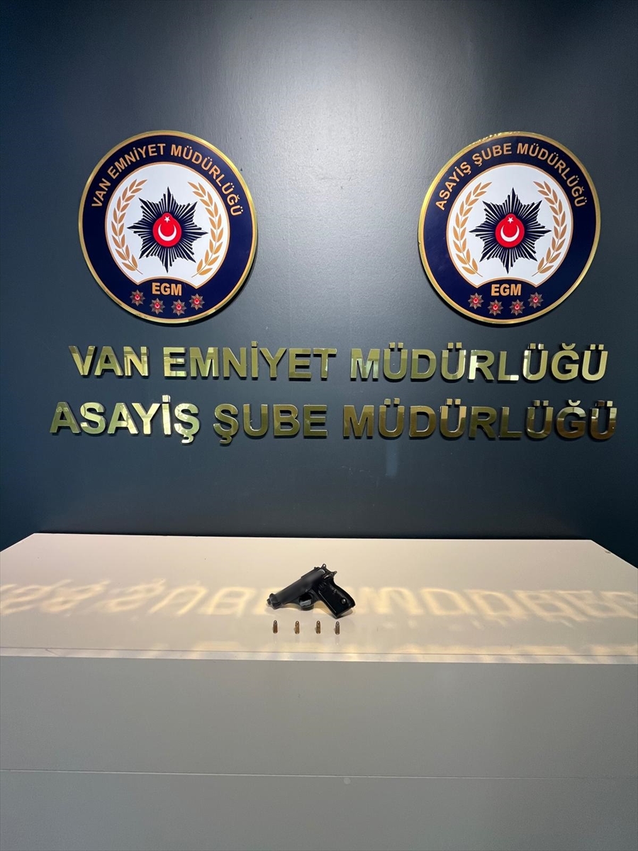 VAN (AA) – Van’da farklı suçlardan aranan 545 kişi yakalandı,