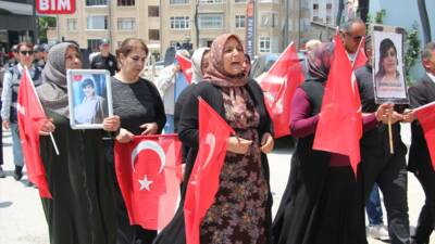 VAN (AA) – Van’da çocukları terör örgütü PKK tarafından dağa