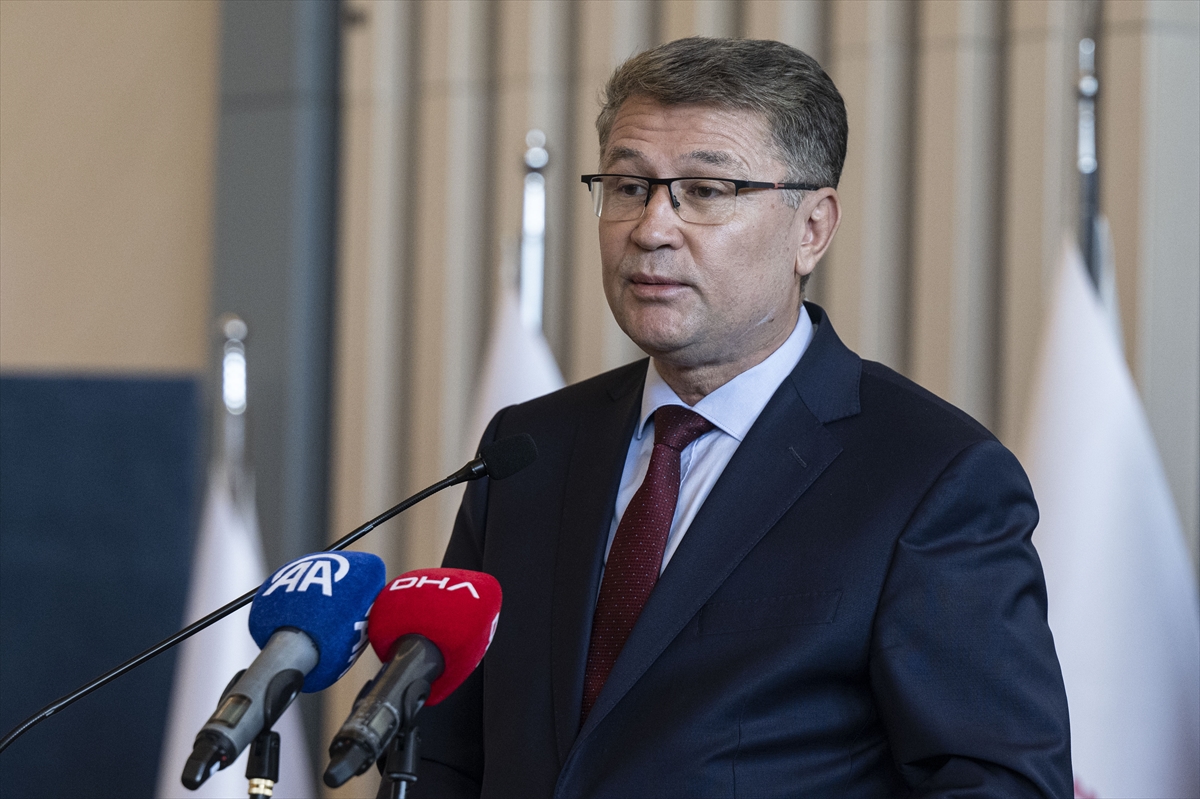 - ÖSYM Başkanı Prof. Dr. Bayram Ali Ersoy:
- "(Dört Beceri