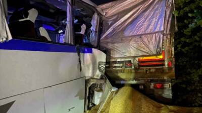 Manisa’nın Turgutlu ilçesinde meydana gelen trafik kazasında bir kablo fabrikasına