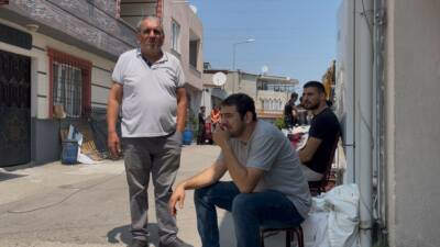 Bursa’nın Osmangazi ilçesinde bulunan ve yüksek gerilim hattının hemen altında