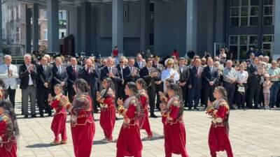 Zonguldak’ın düşman işgalinden kurtuluşunun 104’üncü yıl dönümü nedeniyle Valilik binası
