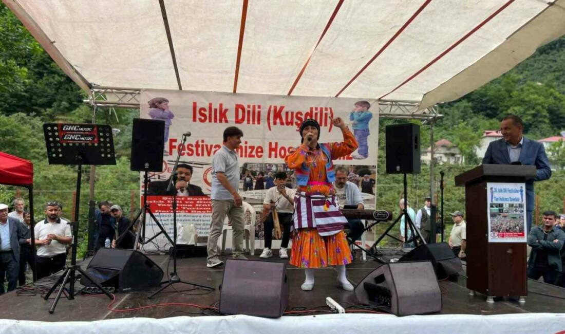 Giresun’un Çanakçı ilçesine bağlı Kuşköy köyünde, 26. Uluslararası Kuşdili Festivali