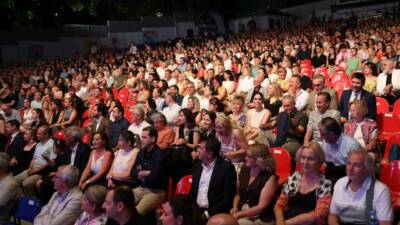 Türkiye’nin en uzun soluklu uluslararası festivallerinden olan 63. Uluslararası Bursa