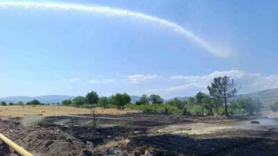 Ankara’nın Beypazarı ilçesinde buğday ekili 40 dönümlük arazi yandı. Olay,