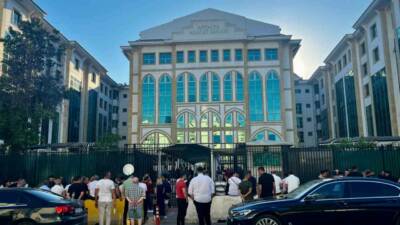 Antalya Cumhuriyet Başsavcılığının “rüşvet” soruşturması kapsamında gözaltına alınan Antalya Büyükşehir