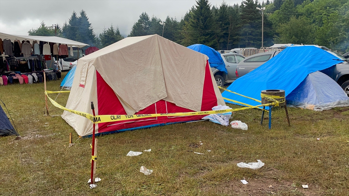 ARTVİN (AA) – Artvin’de polis memuru, yaylada kaldığı çadırda karbonmonoksit