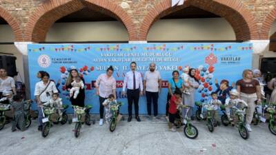 AYDIN (AA) – Aydın’da Vakıflar Bölge Müdürlüğü tarafından 52 çocuk