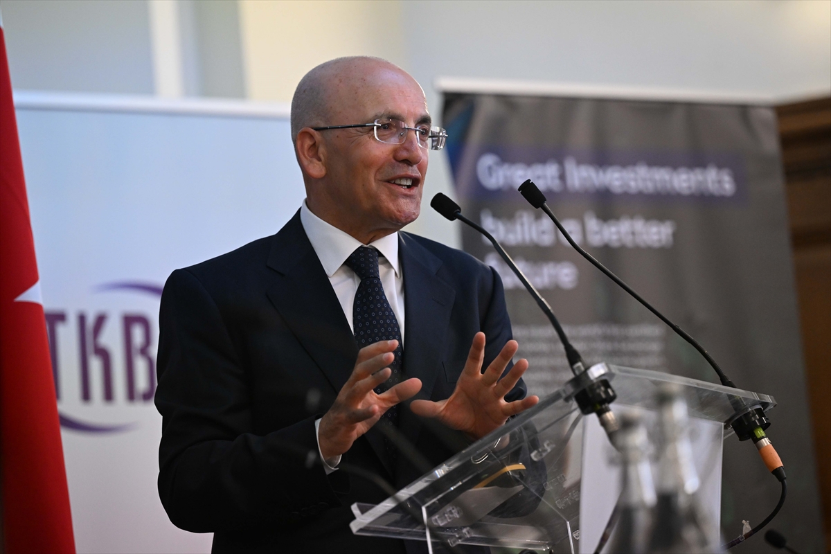 - "Programımız kapsamında, enflasyonun 2027'de tek hanelere inmesini hedefliyoruz. Oldukça