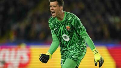 Barcelona, Polonyalı milli kaleci Wojciech Szczesny’nin sözleşmesinin 2027 yılına kadar