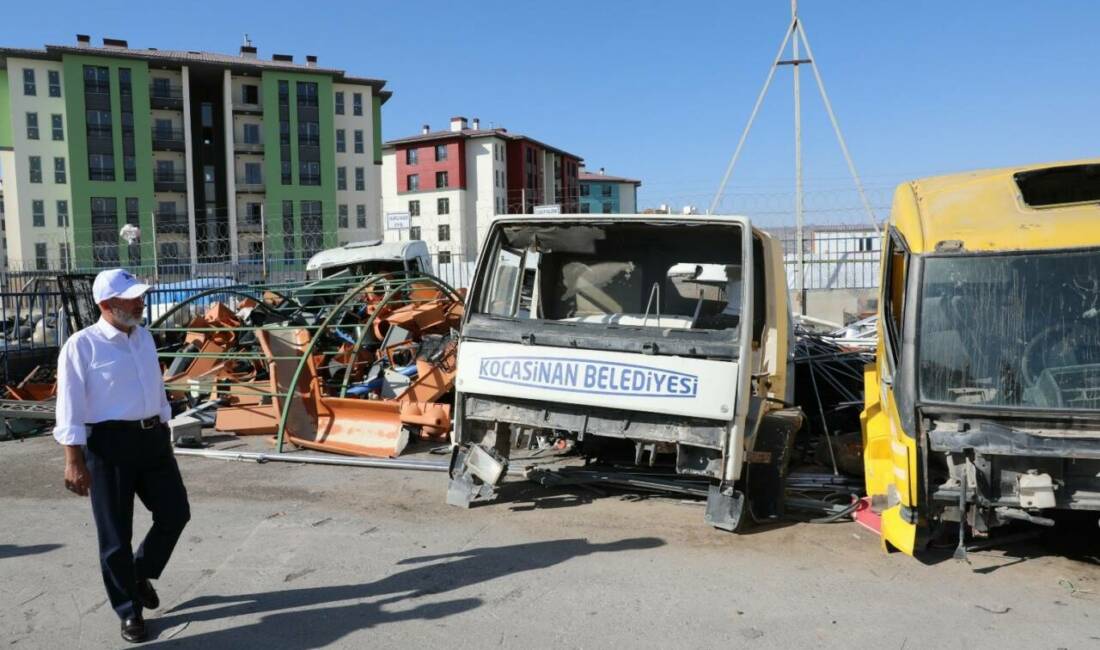 Belediyenin atölyelerinde yürüttüğü çalışmalar kapsamında 1 yılda 30 milyon TL