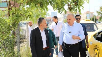 DÜZCE(İHA) – Düzce Belediye Başkanı Dr. Faruk Özlü, Düzce Belediyesi