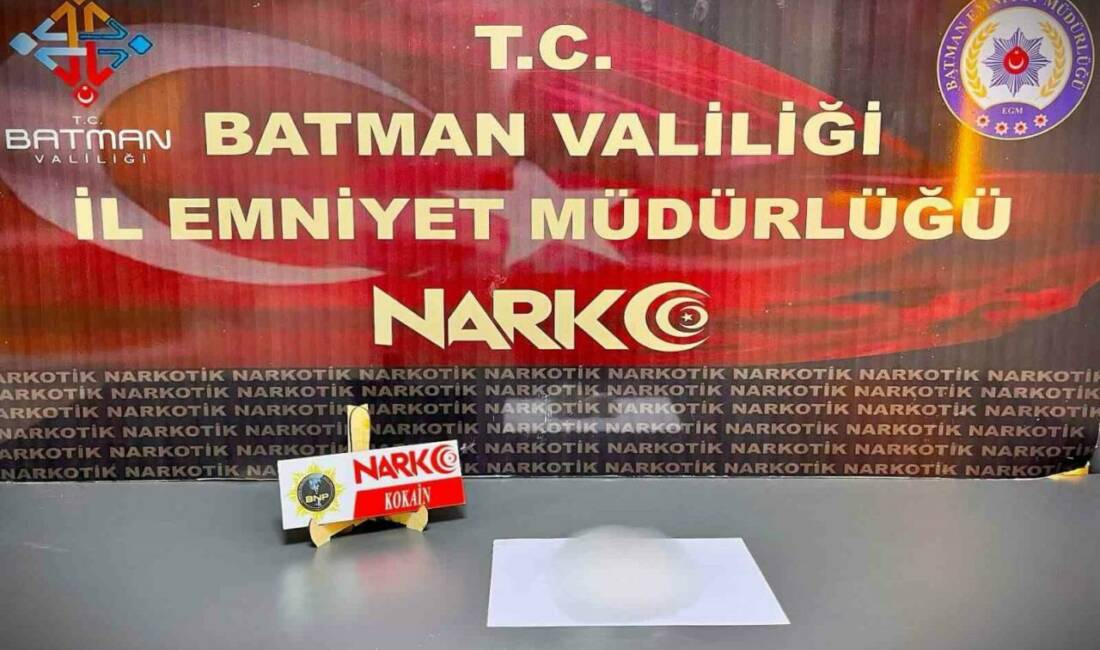 Batman’da bir araçta 175 gram kokainin ele geçirildiği operasyonda 2