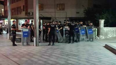 Batman’da hakkında arama kararı bulunan 34 yaşındaki H.İ., polisi görünce