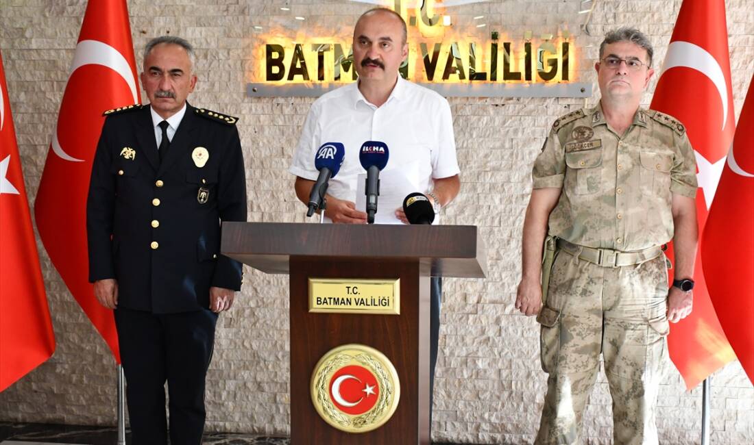 - Vali Ekrem Canalp:
- "Haziran ayında yapmış olduğumuz operasyonlarda 15