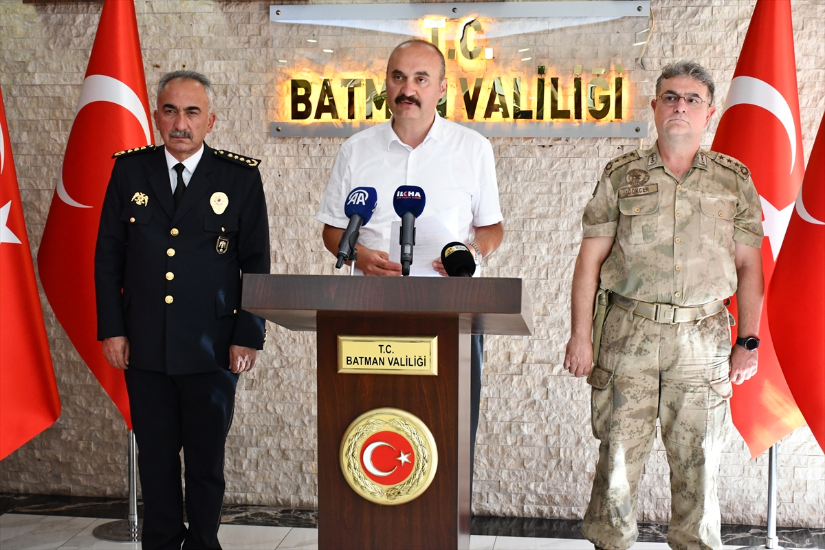 - Vali Ekrem Canalp:
- "Haziran ayında yapmış olduğumuz operasyonlarda 15