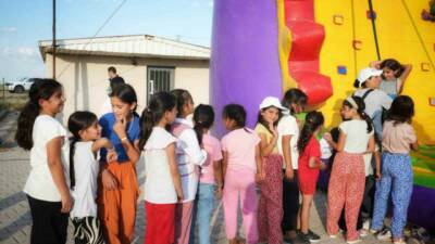 Diyarbakır’da “Çocuk Spor Şenliği” düzenlendi. Diyarbakır Büyükşehir Belediyesi Gençlik ve