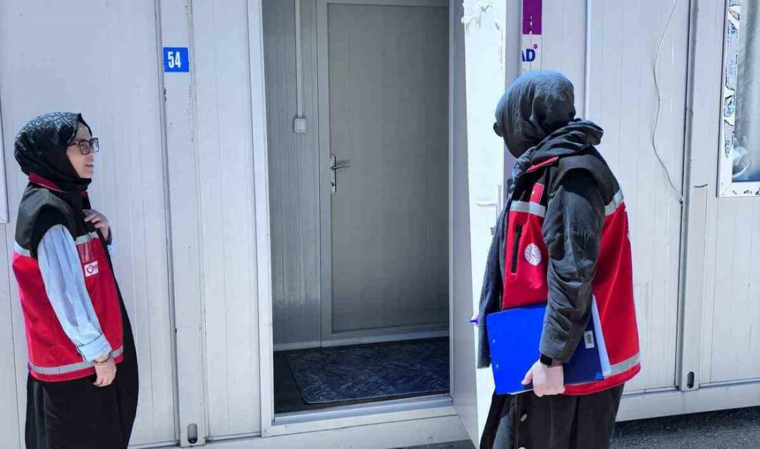 Bilecik Sosyal Hizmet Merkezi (SHM) Psikososyal destek ekibi, yangından etkilenen