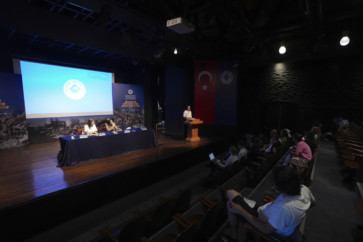 - Eski BM Gıda Hakkı Özel Raportörü ve Kaliforniya Üniversitesi