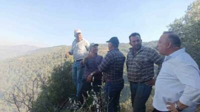 Bozdoğan’ın Kamışlar Mahallesi’nde çıkan orman yangınına müdahale sürüyor. Yangın bölgesine