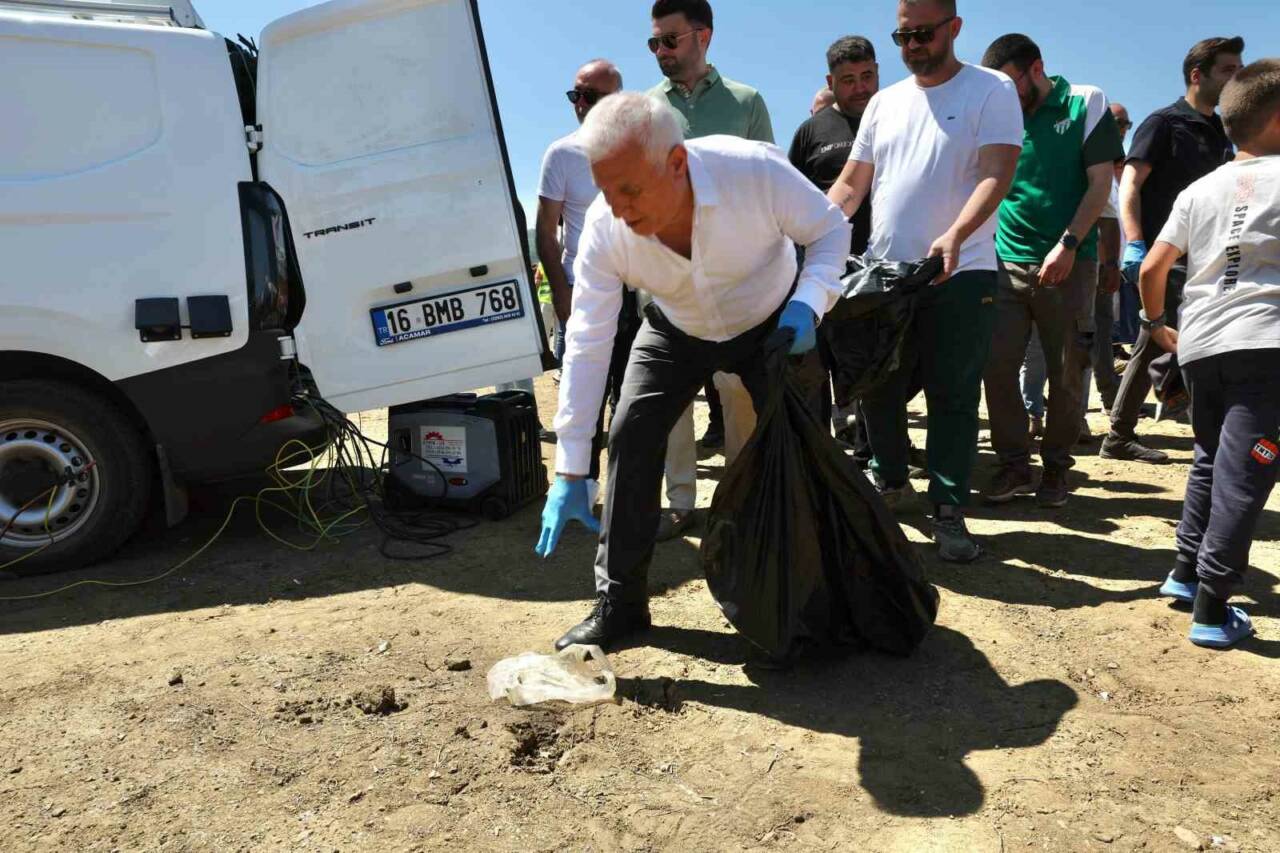 Bursa Büyükşehir Belediyesi, BASK ve TOSFED iş birliğinde orman yangınlarına