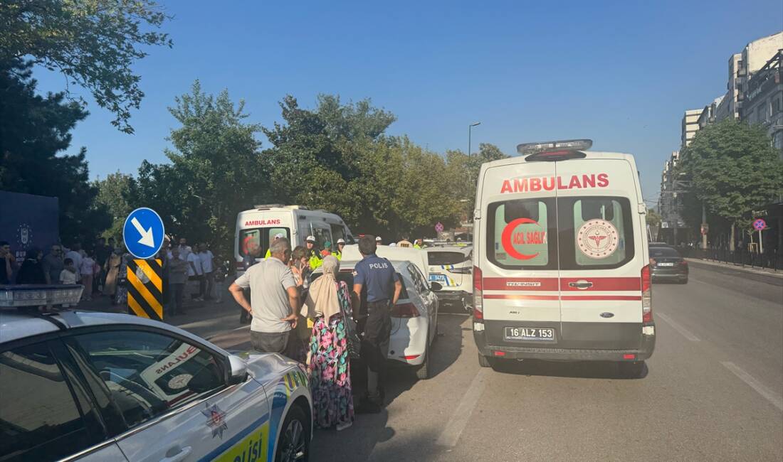 BURSA (AA) – Bursa’nın Osmangazi ilçesinde park denetimi sırasında bir