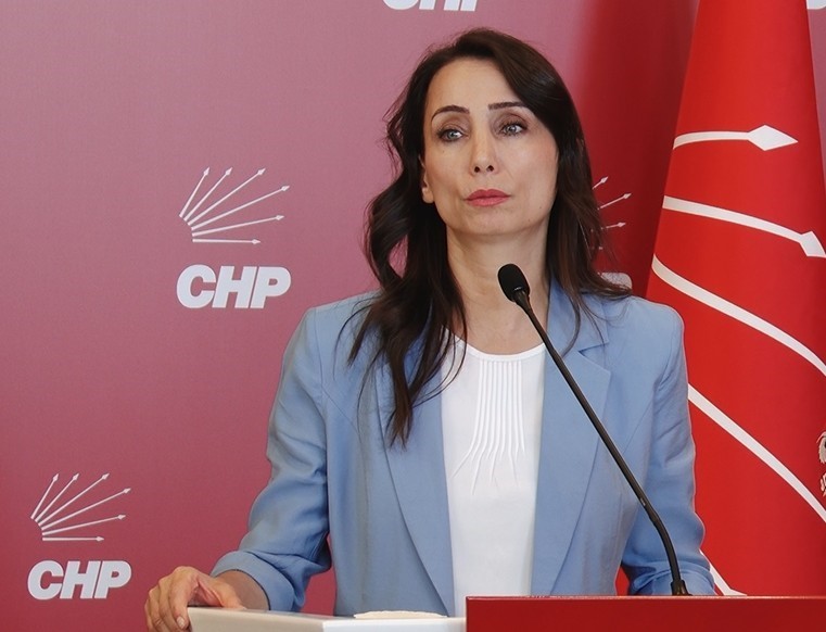 Cumhuriyet Halk Partisi (CHP) Genel Başkanı Özgür Özel, parti genel