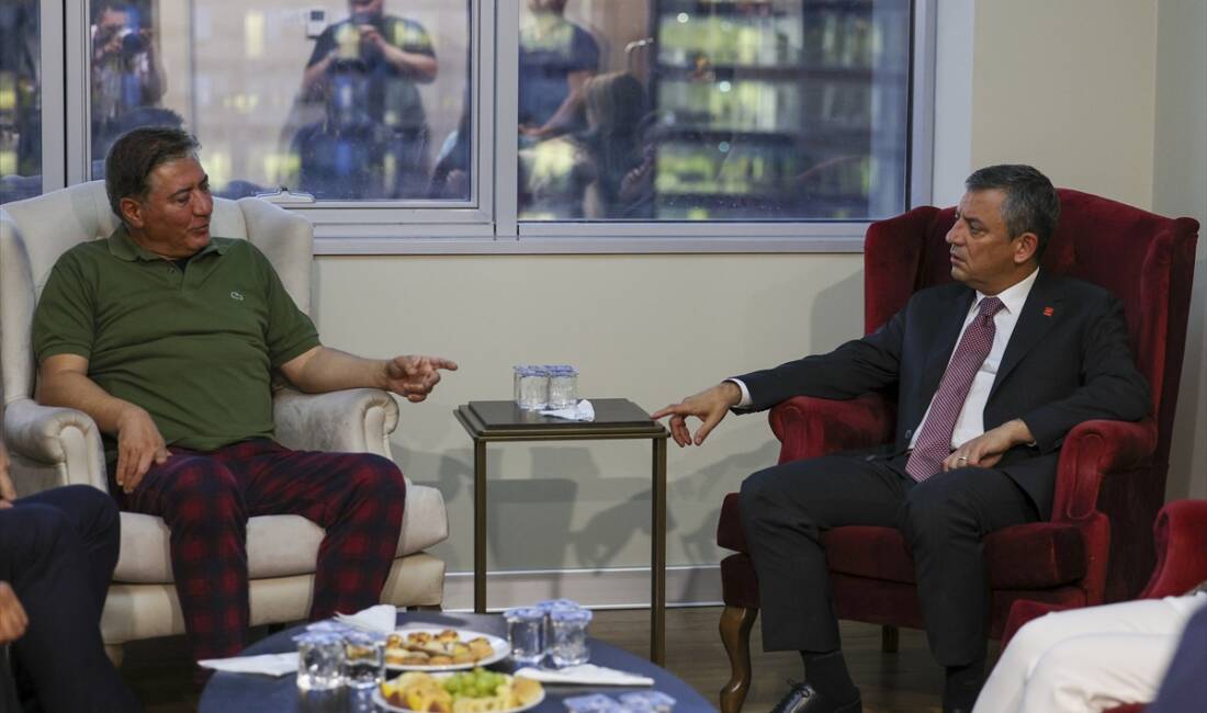ANKARA (AA) – CHP Genel Başkanı Özgür Özel, Adıyaman’daki konuşmasının