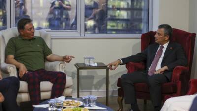 ANKARA (AA) – CHP Genel Başkanı Özgür Özel, Adıyaman’daki konuşmasının