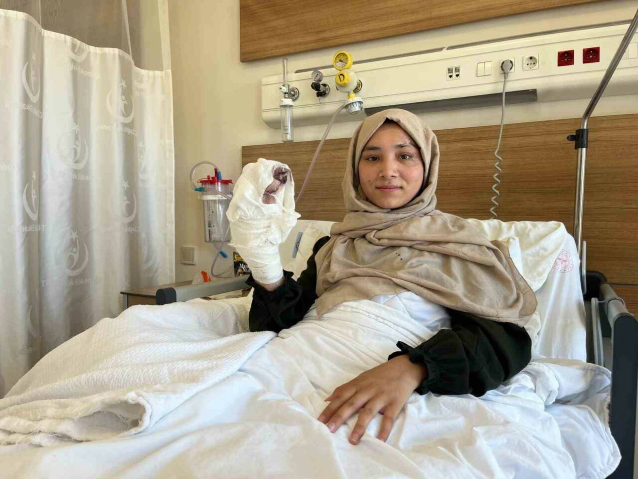 Çin zulmü altındaki Doğu Türkistan’da 7 aylıkken eline kaynar su