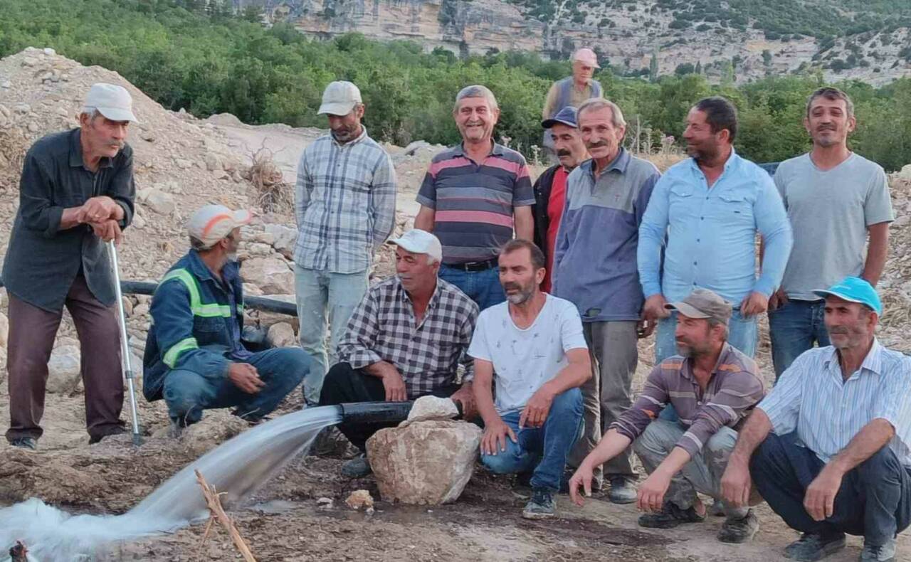 Karaman’ın Ermenek ilçesine bağlı Kazancı beldesi Çatalbadem Mahallesi, yıllar sonra