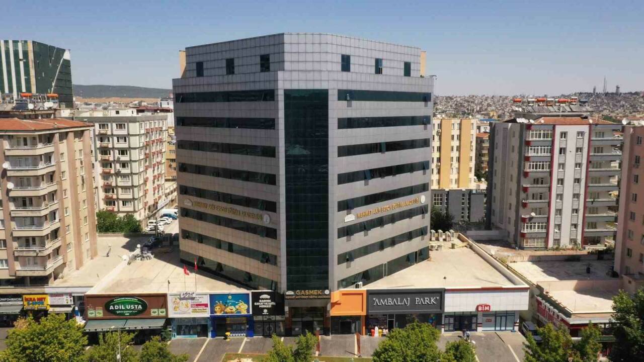 Gaziantep Büyükşehir Belediyesi’ne bağlı Sanat ve Meslek Eğitim Kursları (GASMEK)