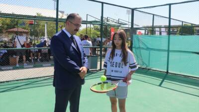 - Final müsabakaları 12 Temmuz'da oynanacak turnuvaya, 54 şehirden 210