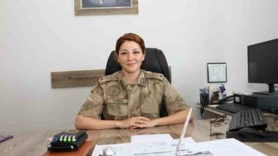 Erzurum’un Olur ilçesine atanan Jandarma Teğmen Vahide Yılmaz, şimdiden halkın