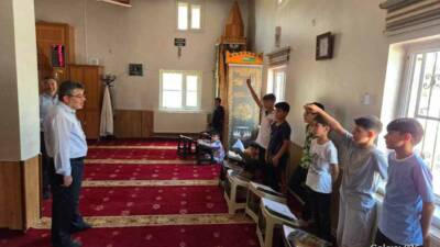 Van’ın İpekyolu İlçe Müftülüsü Fatih Tavlaşoğlu, ilçede faaliyet gösteren ‘Yaz