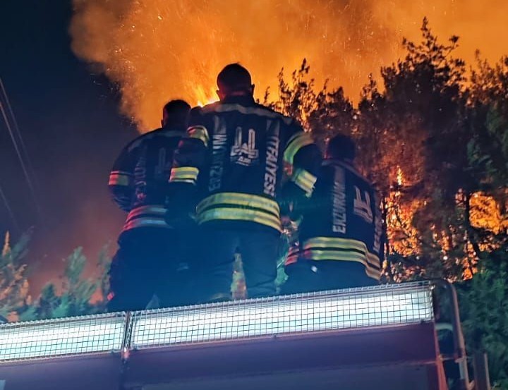 Erzurum Büyükşehir Belediyesi İtfaiye Daire Başkanlığı, Hatay’daki yangınları söndürmek için