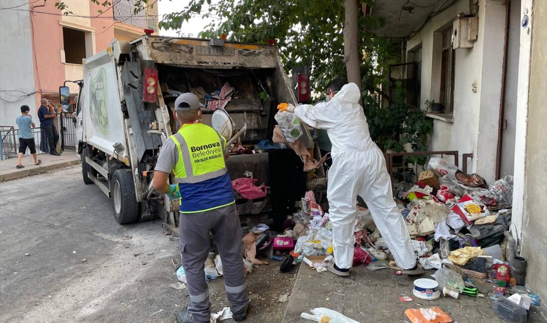 İZMİR (AA) – İzmir’in Bornova ilçesinde çevre sakinlerinin şikayeti üzerine