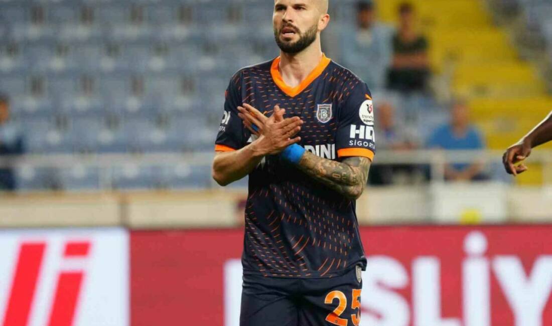 Başakşehir, Brezilyalı futbolcu Joao Figueiredo’nun Malezya temsilcisi Johor Darul Ta’zim